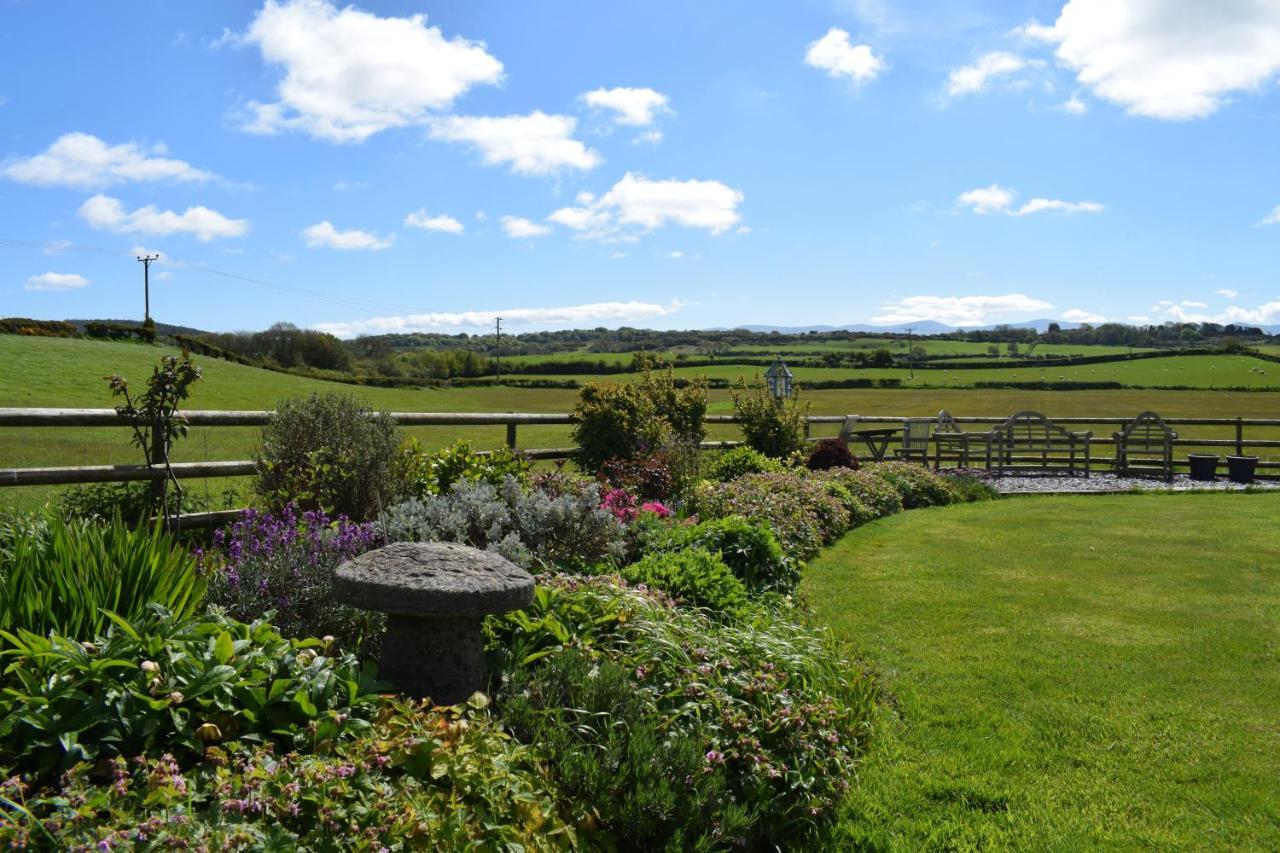 Parc Yr Odyn Bed & Breakfast Pentraeth Exterior photo